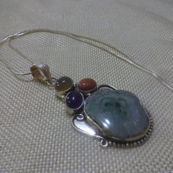 Unique "GREEN SOLAR AGATE, GOLD SUNSTONE, AMETHYST" Handmade Sterling Necklace - Picture 3 of 3